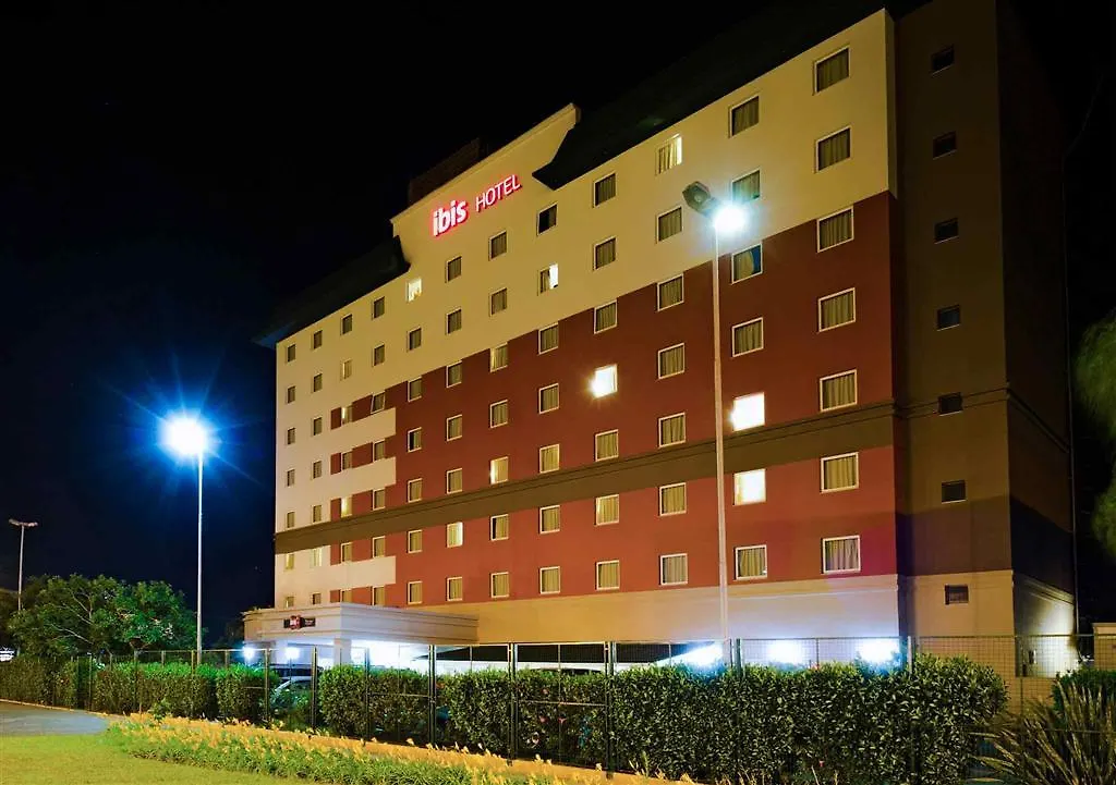 ***  Hotel Ibis Porto Alegre Aeroporto Brésil