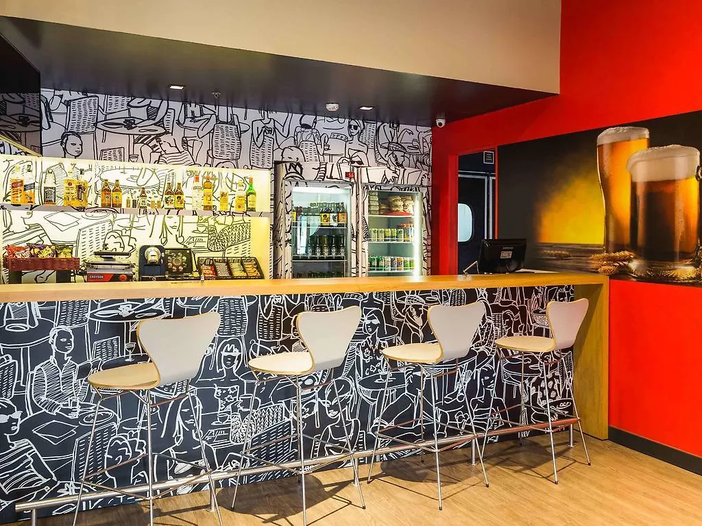 Ibis Porto Alegre Aeroporto Hotel 3*,