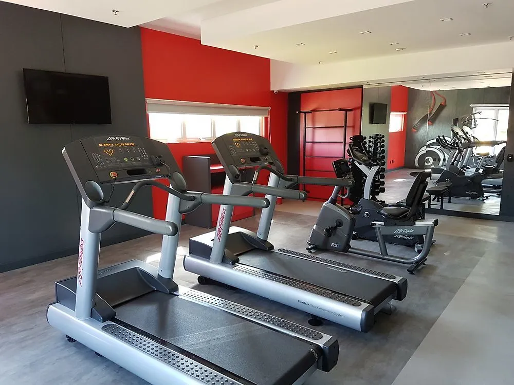 Hotel Ibis Porto Alegre Aeroporto 3*,