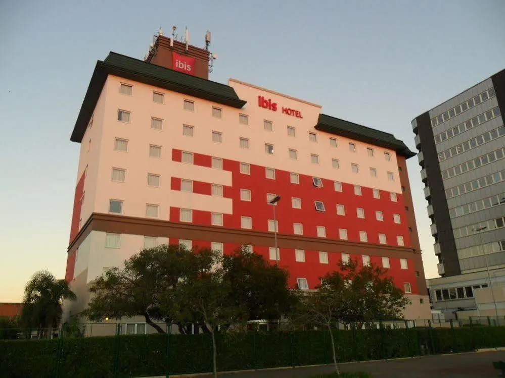 Hotel Ibis Porto Alegre Aeroporto 3*,